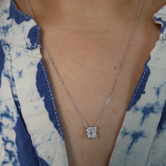 14Kt Gold 1 Ct Lab Grown Princess Cut Diamond Pendant Necklace - Picture 4 of 13
